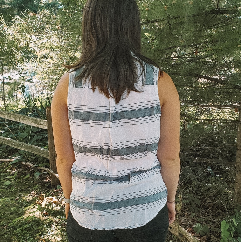 Striped Button-up Tank - Picture 2 of 3